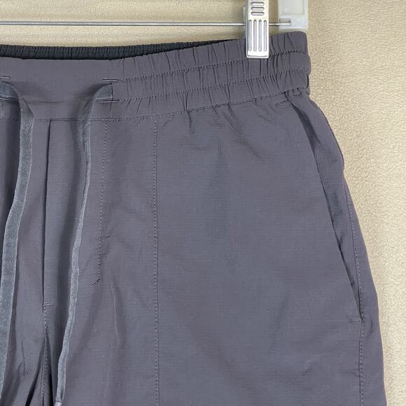 Lululemon Short Mens S Gray License To Train Quick Dry Zip Pocket Stretch - Picture 5 of 11